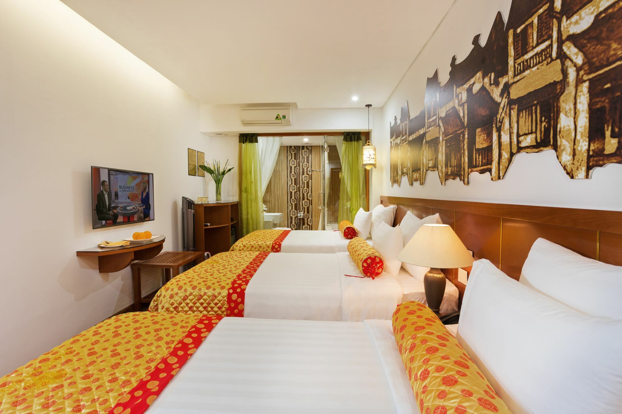 Golden Hotel 3*